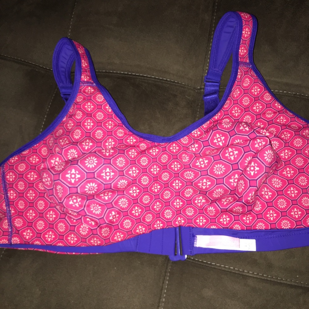 NEW IN Package Sz 42C Underwire ComfortChoice
